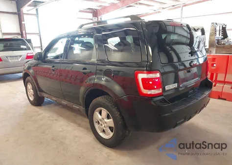 2010 Ford Escape Xlt from USA, damaged, VIN 1FMCU9D77AKC13493